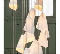 Lustre moderne, chambre à coucher moderne minimaliste, petit lustre de chevet, villa minimaliste de créateur, créativité artistique, duplex, long lustre, suspension