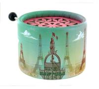 Lutèce Créations Boîte à Musique/boîte Musicale à manivelle dans Une boîte en Carton illustré avec mécanisme Musical de 18 Notes - La Vie en Rose (Louiguy/Edith Piaf)