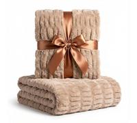 Luxury Concepts Couverture légère en Fausse Fourrure de Lapin, froncée, élégante, Infroissable, Antistatique et Lavable pour canapé, lit, 127 x 152,4 cm, Marron Clair