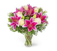 Lys et Roses - Composition florale fraîche livrée à la main- Cadeau élégant avec expédition le lendemain -Idéal pour un anniversaire, un anniversaire, des condoléances, une célébration ou un