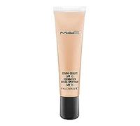 MAC Studio Sculpt SPF 15 Fondation NC40 40 40 ml