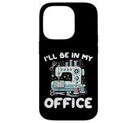 Machine à Coudre Ill Be in My Office Funny Tailor Femme Homme Coque pour iPhone 14 Pro