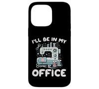 Machine à Coudre Ill Be in My Office Funny Tailor Femme Homme Coque pour iPhone 14 Pro Max