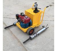 Machine de fendage hydraulique de roche entraînée par cale pour le démantèlement du béton associée à des tuyaux haute pression Les raccords à connexion rapide offrent un fendage sans vibration pour