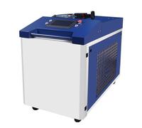 Machine de nettoyage laser à fibre 6000W Relfar à pendule unique, nettoyeur laser haute puissance pour métaux, peinture, oxyde et huile, largeur de nettoyage 500 mm, refroidissement à eau