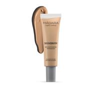 MÁDARA Organic Skincare | Fond de Teint Peptide Semi-Mat SKINONYM, #40 SAND, 30ml - Renforcé par des peptides supportant le collagène, fini semi-mat, s'adapte à la structure cutanée.
