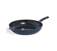 Made In Cookware - Poêle en fonte émaillée - Bleu - Fabriquée en France - Rétention de chaleur et durabilité exceptionnelles - Batterie de cuisine professionnelle - Compatible induction