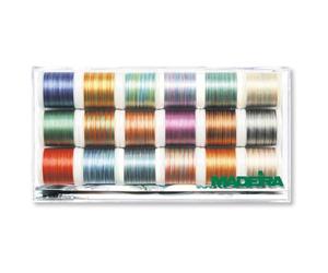 Madeira Boîte Transparente | Polyneon No.40 Multicolore | 18 x 200m | Bobines 8046 | 100% Filament de Polyester