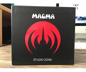 Magma - Studio Zünd. Coffret Anniversaire Magma : Intégrale officielle des albums studios 1969-2009 (Coffret 12 CD)