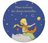 Magnet Rond Petit Prince- Le Petit Prince Assis avec Son Renard et sa Rose et Faisant des projets avec eux -Dimension 5,5CM