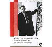 Main Basse Sur La Ville