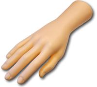 Main de femme comme support de bijoux pour chaînes, bagues, gants | main féminine de décoration pour des présentations professionnelles de bijoux | support de bagues - main de bijoux | support de mont