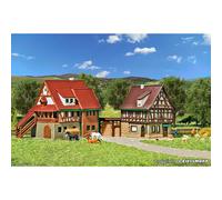 Maison à colombage avec portail sur cour - Vollmer 49530 - Z 1/220