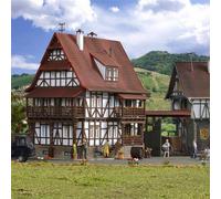 Maison à colombages à étage -HO-1/87-VOLLMER 43732