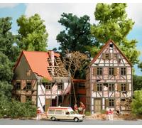 Maison À Colombages Délabrée Échelle HO/OO Busch 1667