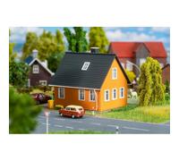 Maison à étage avec abri voitures - KIBRI 38336 - HO 1/87