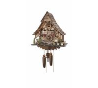 Maison de l’Horloge à coucou, Déchiqueuse à bois, Chien