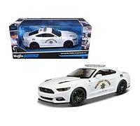Maison. Ford Mustang GT Blanco