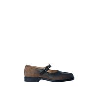 Maison Margiela - Tabi Mary Jane Leather Flats - Femme - Chaussures - Brun - Taille: 40 EU