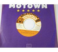 Make Me The Woman That You Go Home To / Neither One Of Us (Wants To Be The First To Say Goodbye) VINYL 7" 45 - Motown Yesteryear - Y 568F