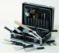 Mallette pâtisserie professionnelle 25 pièces. Mallette en ABS noir et aluminium, 4 compartiments intérieurs afin de séparer ustensiles et couteaux (Voir descriptif produit pour détail des pièces)
