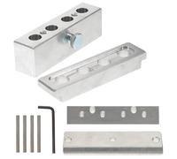 MALUGOGO Moule à lèvres à 4 trous fabriqué en alliage d'aluminium robuste avec fonction de démoulage en une seconde, finition brillante pour la fabrication de baume à lèvres et de gloss à lèvres à la