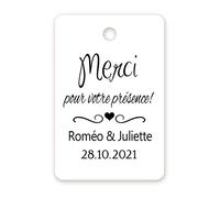 MameArt 50 Carte Kraft Étiquette Blanche Personnalisée Mariage Prénom, Merci pour votre présence, 4cm X 6cm Étiquette pour Mariage Communion Baptême Cadeaux Fête (Coeur B), (T1FR0101)