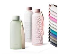 MAMEIDO Gourde étanche, compatible boissons gazeuses 600 ml Desert Sage | sans BPA avec dragonne amovible et repères horaires - Gourde Enfant pour le sport, l'école & le bureau