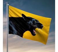 Man Cave Bar Black Panther rugissant sur un fond jaune. Drapeau, décoration de cour, cadeaux de camping heureux (120 x 180 cm)