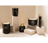 Manahee Design | Bougie parfumée cèdre de Sibérie Noir 14x14x9,5 cm | Verre | 40 heures