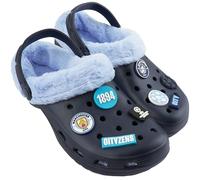 Manchester City F.C. Sabots Homme et Ado Doublure Polaire Hiver, Charms Amovibles, Chaussures de Jardin Cadeau Foot (42 EU, Bleu)