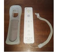 Manette de jeu - NINTENDO - Wii Motion Plus - Blanche - Sans fil - Housse silicone incluse