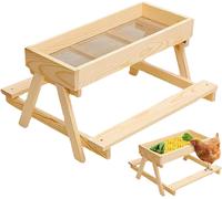 Mangeoire à poulets - Mangeoire extérieure pour canards et écureuils - Accessoire en bois avec filet inférieur et base pour garder les aliments frais et secs sur la clôture extérieure de la ferme