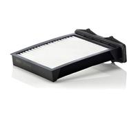 Filtre d'habitacle sous la boîte à gants Filtre à particules CU 2423 MANN-FILTER