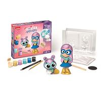 Maped Creativ - Plaster Friends Super Héroine - Kit Complet de Création de 2 Figurines en Plâtre - Facile à Réaliser - Activité Manuelle et Artistique Dès 5 Ans, Multicouleurs