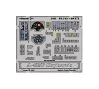 MAQUETTE A 4E/F SKYHAWK HASEGAWA1/48 EDUARD FE273