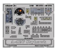 MAQUETTE A 4E/F SKYHAWK HASEGAWA1/48 EDUARD FE273