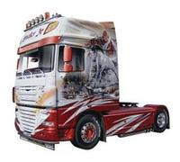 Italeri 3917 Tracteur routier DAF XF105 Échelle 1:24
