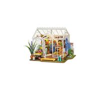Maquette dreamy garden house