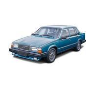 ITALERI 1/24 VOLVO 760 GLE (4/21) *