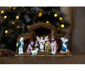 Marco Paul Décorations de Crèche Traditionnelle de Noël - Ensemble de Nativité en Bois Peint à la Main de 38 cm avec Figurines en Résine - Ensembles de Village de Noël pour Décoration de la Maison