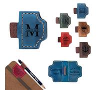 Marque-page avec porte-stylo - Porte-page magnétique en cuir - Personnalisable - Nom gravé avec initiale - Cadeau pour femme, homme, amateur de livres, lecteurs, lecture