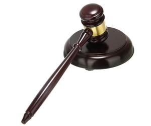 Marteau d’enchère en bois fait à la main avec bloc sonore, marteau de cour de marteau fabriqué à la main for la vente aux enchères et la décoration du juge avocat Maillets en bois