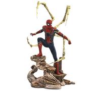 Marvel Avengers Infinity War Iron Spiderman Diorama Figurine 23cm Diamond Select