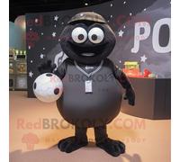 Mascotte Redbrokoly De Boule De Pétanque Noire Personnage Déguisement Habillé D'une Barboteuse Et De Porte-Clés Multicolore