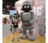 Mascotte Redbrokoly De Personnage Gris Commando Habillé D'une Mini Jupe Et De Porte-Clés Multicolore