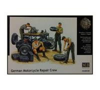 Masterbox 3560 German Motorbike Repair 1:35 Plastic Kit
