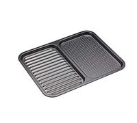 MasterClass Plaque à pâtisserie fendue non collante avec sections perforées et striées avec PTFE, PFOA et antiadhésif BPA Robuste acier au carbone de 1 mm d'épaisseur, 39 x 31 cm