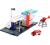 Matchbox Coffret Hôpital avec Véhicule Ambulance à l’ÉChelle 1/64, hélicoptère et Parking, Jouet pour Enfant dès 3 Ans, GVY83