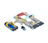 Matchbox Coffret Port de Ferry avec Ferry à Roues détachable, éléments à activer manuellement ou à l’Aide de la Voiture Land Rover Incluse, Jouet Enfant, Dès 3 Ans, HMH29